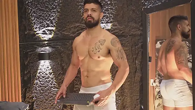 DannSaenz online show from October 7, 2025, 2:14 pm