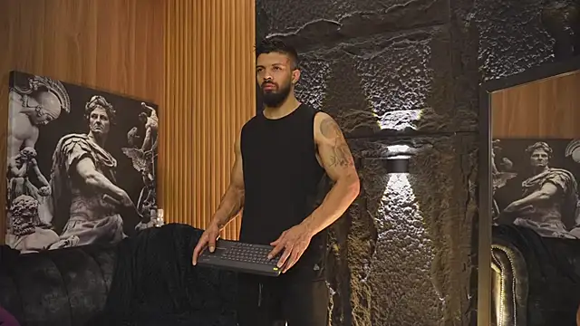 DannSaenz online show from October 23, 2025, 1:21 pm