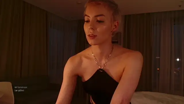 spiklencii online show from September 19, 2025, 3:45 pm