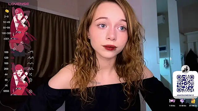  SofiaBrown online show from November 18, 2025, 6:56 pm