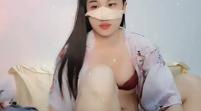 Snapshot of _MianMi_96 chatting on February 10, 2025, 12:30 am  MianMi 96 online show from February 10, 2025, 12:30 am