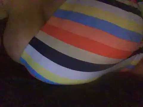 RoxiRedXXX online show from February 13, 2025, 6:05 pm