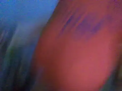 RoxiRedXXX online show from April 23, 2026, 9:17 pm