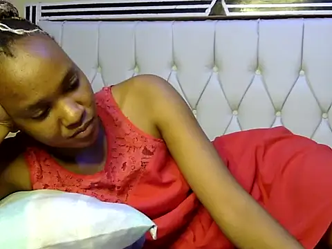 Jay Vee online show from November 14, 2025, 7:01 pm