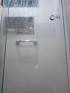 Snapshot of Binhosex2024 chatting on February 18, 2025, 4:58 am Binhosex2024 online show from February 18, 2025, 4:58 am