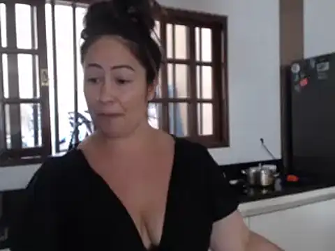 Sarahmonesexy online show from February 11, 2025, 4:56 pm