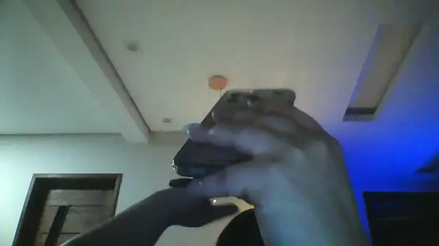 Sarahmonesexy online show from January 6, 2026, 11:40 pm