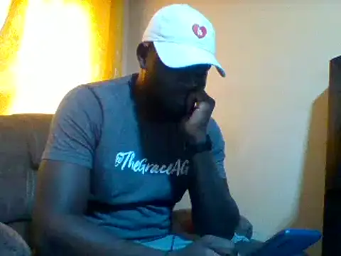 ClinDi online show from October 10, 2025, 8:46 am