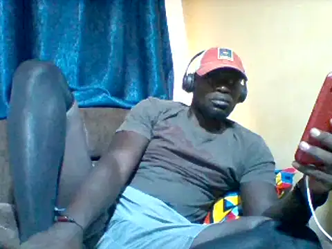 ClinDi online show from October 31, 2025, 1:45 pm