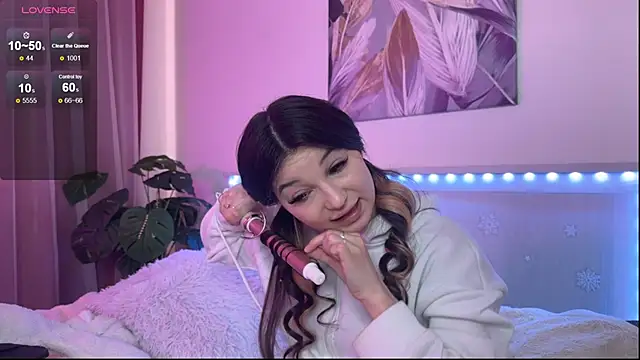 Veronica leal online show from April 2, 2026, 8:12 am