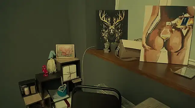 luxie milady online show from January 14, 2025, 4:18 pm