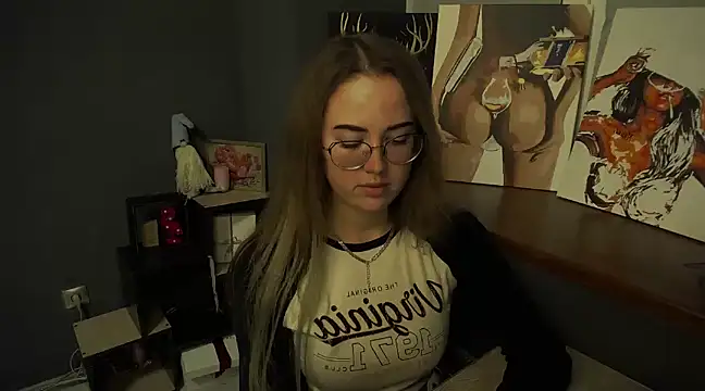 luxie milady online show from March 13, 2025, 4:56 pm