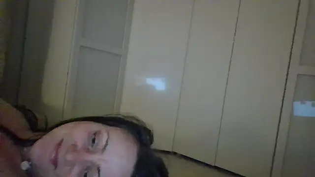 Snapshot of Swanstar chatting on November 20, 2025, 10:09 pm Swanstar online show from November 20, 2025, 10:09 pm