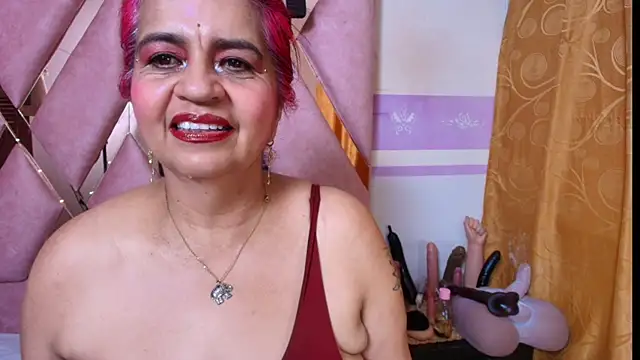 Snapshot of RoxetteMature chatting on May 23, 2026, 12:09 pm RoxetteMature online show from May 23, 2026, 12:09 pm