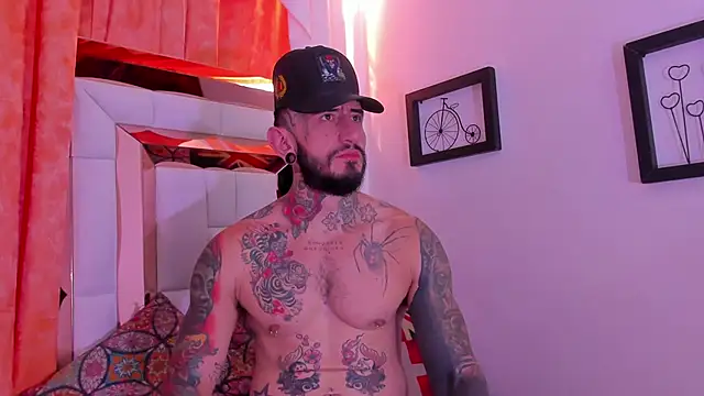 dilan scootk  online show from March 13, 2026, 7:31 pm