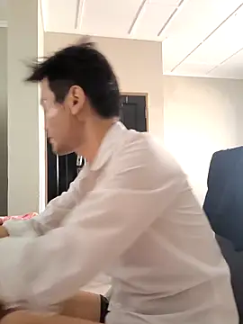 Snapshot of kisstoyousoon2024 chatting on November 4, 2025, 10:36 am kisstoyousoon2024 online show from November 4, 2025, 10:36 am