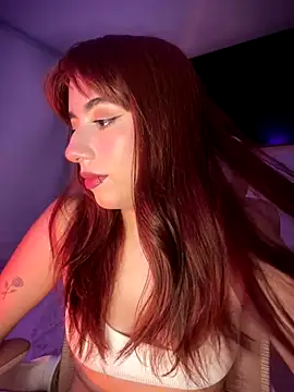 veronicaapink online show from November 11, 2025, 10:43 pm