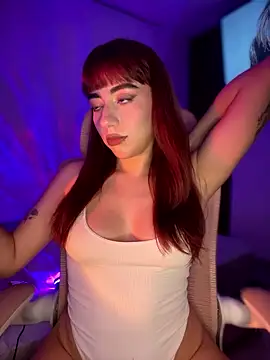 veronicaapink online show from January 18, 2026, 1:31 am