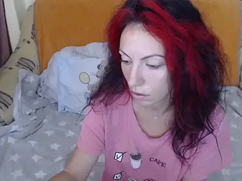 Emmatoo online show from September 11, 2025, 8:03 am