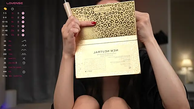 Amely Young online show from September 28, 2025, 12:49 am