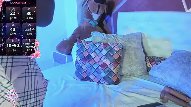 sofia samuels online show from January 15, 2025, 1:56 am