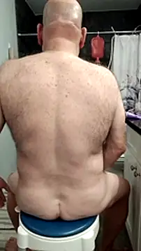 lou63ponce online show from January 19, 2025, 1:21 am