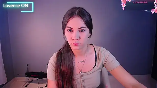 Snapshot of sashaHarding11 chatting on February 3, 2026, 8:14 pm sashaHarding11 online show from February 3, 2026, 8:14 pm