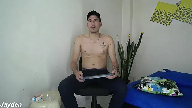 Snapshot of jayydenandjacob chatting on September 19, 2025, 7:14 pm jayydenandjacob online show from September 19, 2025, 7:14 pm