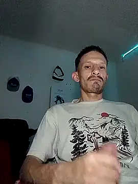 Snapshot of trebollhht chatting on February 4, 2025, 3:11 am trebollhht online show from February 4, 2025, 3:11 am