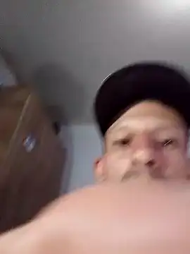 Snapshot of trebollhht chatting on February 9, 2025, 5:19 am trebollhht online show from February 9, 2025, 5:19 am