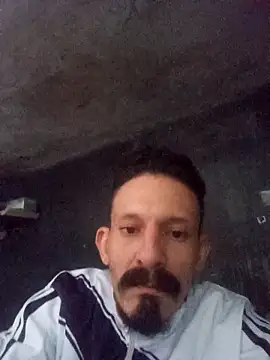 Snapshot of trebollhht chatting on March 15, 2026, 1:17 pm trebollhht online show from March 15, 2026, 1:17 pm