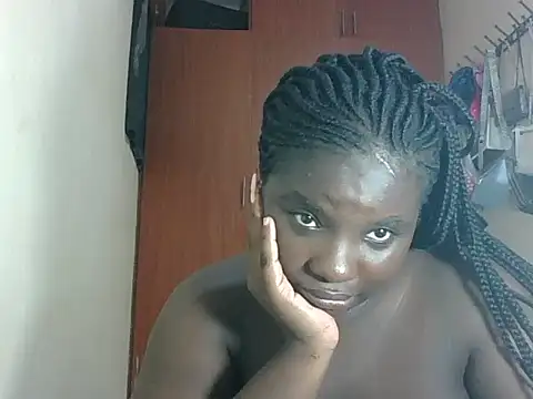 hotebbbyy online show from April 3, 2026, 5:16 am