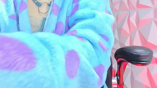 meribeth303av online show from November 27, 2025, 6:54 pm