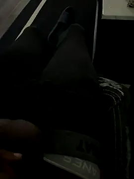 Snapshot of Big-dick_1 chatting on December 22, 2025, 8:28 pm Big-dick 1 online show from December 22, 2025, 8:28 pm