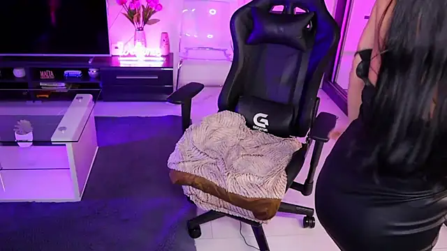 Beauty Anne online show from March 6, 2025, 10:52 am