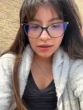 Snapshot of Lily_candy_X chatting on February 20, 2026, 7:47 pm Lily candy X online show from February 20, 2026, 7:47 pm