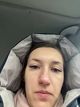 KateRedgar online show from March 13, 2025, 2:01 pm