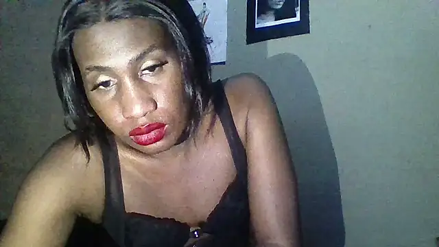 Moorella1 online show from September 19, 2025, 8:09 pm