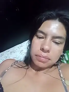 Alanagracia online show from October 21, 2025, 10:38 am