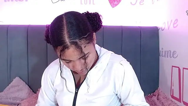 KittyBrookex online show from September 10, 2025, 2:39 pm