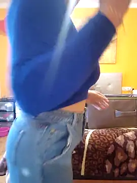 lamorbosa37 online show from March 29, 2026, 3:34 pm