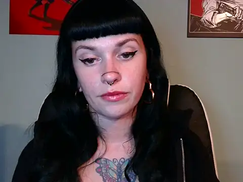 Snapshot of Marcelinegoddess chatting on December 20, 2024, 4:09 am Marcelinegoddess online show from December 20, 2024, 4:09 am