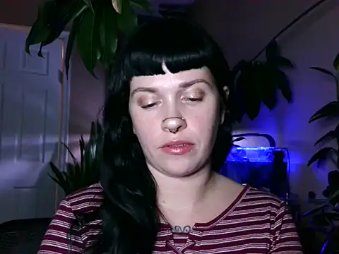 Snapshot of Marcelinegoddess chatting on January 11, 2025, 3:13 am Marcelinegoddess online show from January 11, 2025, 3:13 am