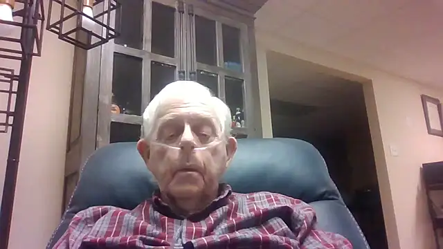 bootlegmanz online show from February 14, 2026, 2:36 pm