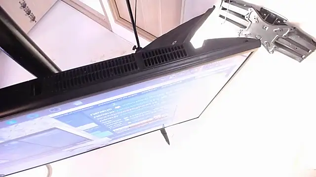 camilasexy111 online show from December 12, 2024, 4:21 pm