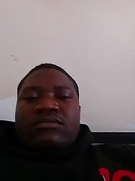 Algenis1232 online show from November 7, 2025, 4:07 pm