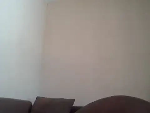 Snapshot of SmallGoodNutts chatting on February 8, 2025, 9:24 am SmallGoodNutts online show from February 8, 2025, 9:24 am