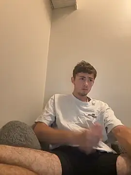 TheBestbrando88 online show from September 18, 2025, 3:30 am