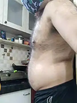 Snapshot of IND_COUPLE1 chatting on December 15, 2024, 3:31 pm IND COUPLE1 online show from December 15, 2024, 3:31 pm