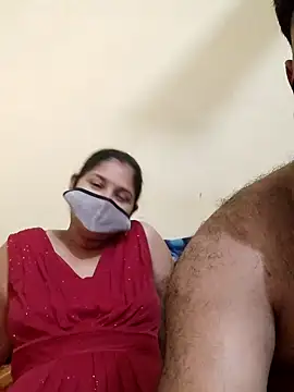 Snapshot of IND_COUPLE1 chatting on March 20, 2026, 5:40 pm IND COUPLE1 online show from March 20, 2026, 5:40 pm